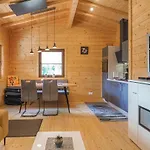 Cozy In With Sauna Feriehus Merzalben