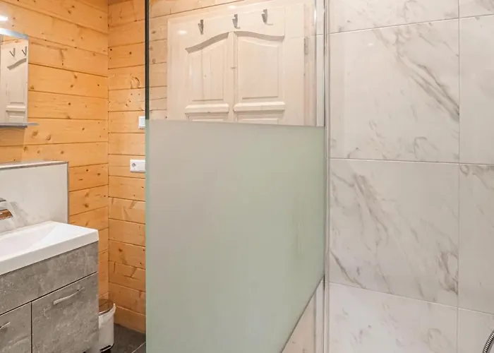 Amazing In With Sauna Semesterbostad Merzalben